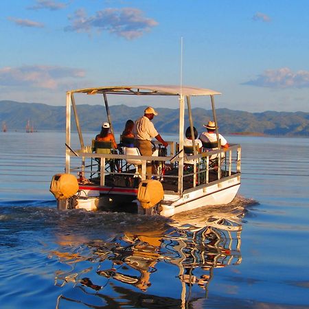 Changa Safari Camp Matusadona National Park ภายนอก รูปภาพ