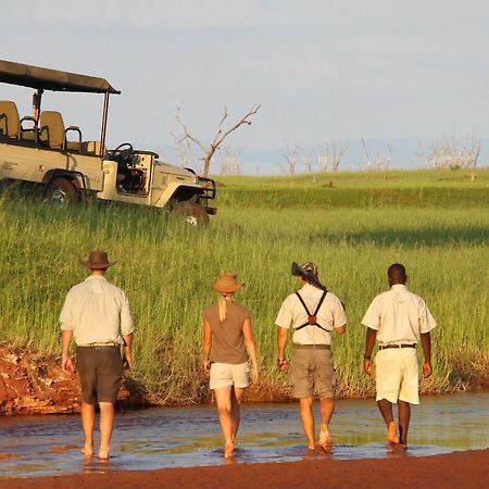 Changa Safari Camp Matusadona National Park ภายนอก รูปภาพ