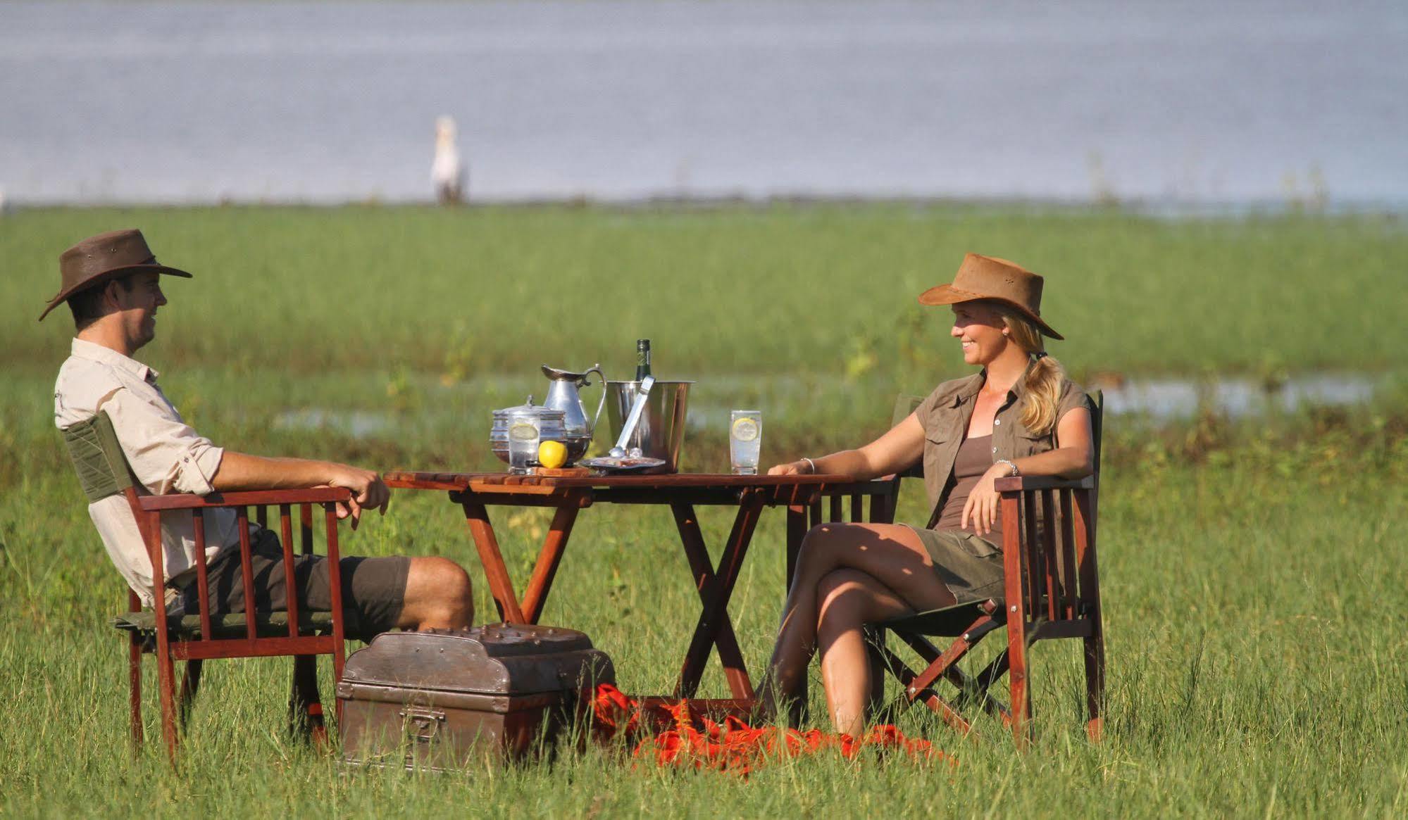 Changa Safari Camp Matusadona National Park ภายนอก รูปภาพ
