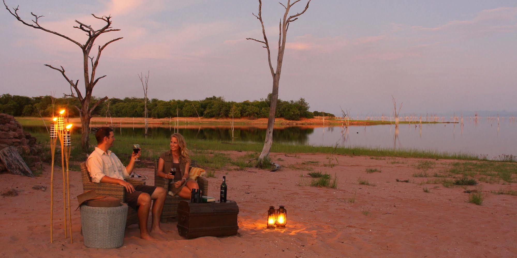 Changa Safari Camp Matusadona National Park ภายนอก รูปภาพ